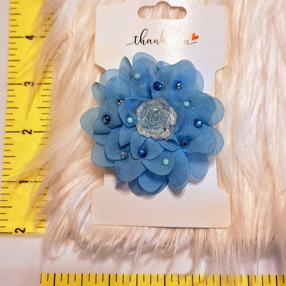 Blue flower hair clip